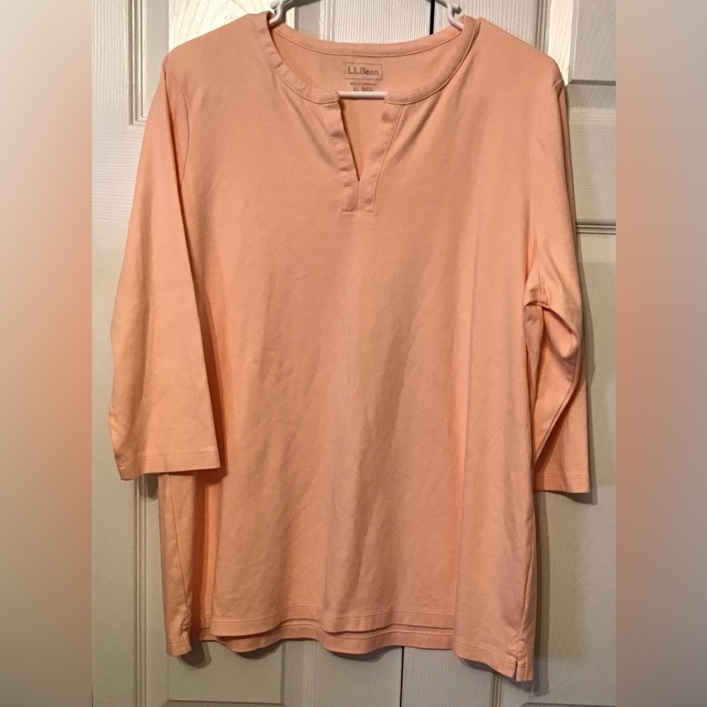 L.L. Bean top. Size XL
